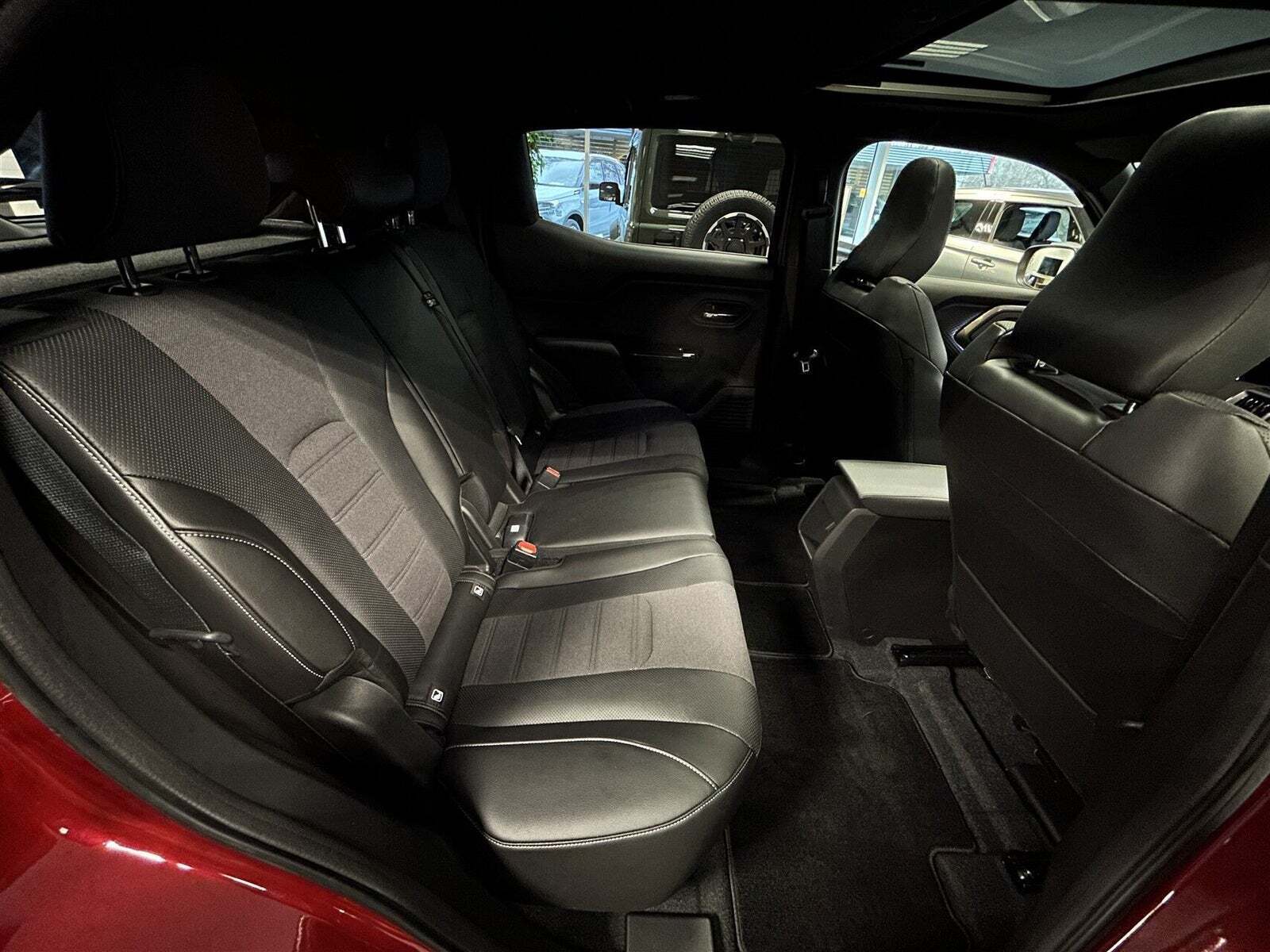 Rød Suzuki eVitara fra 2026