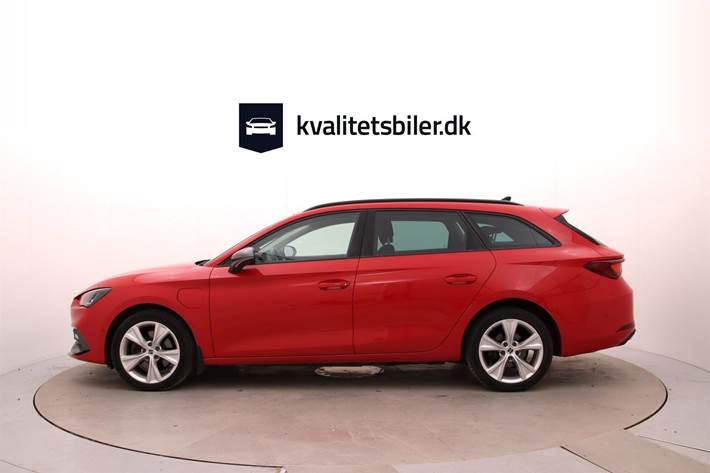 Rød Seat Leon fra 2021