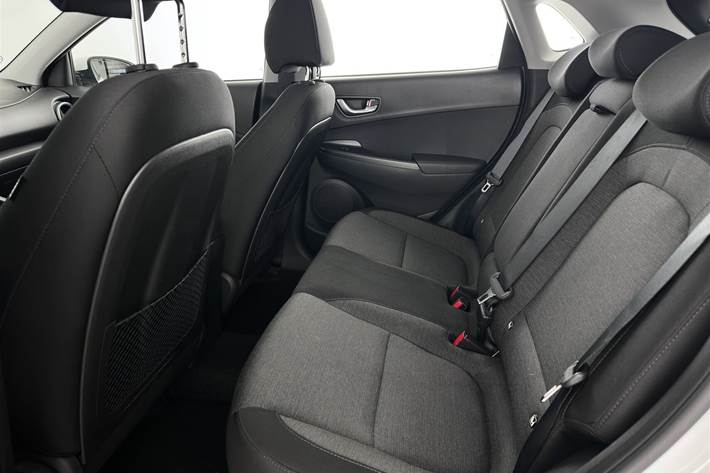 Hvid Hyundai Kona fra 2022