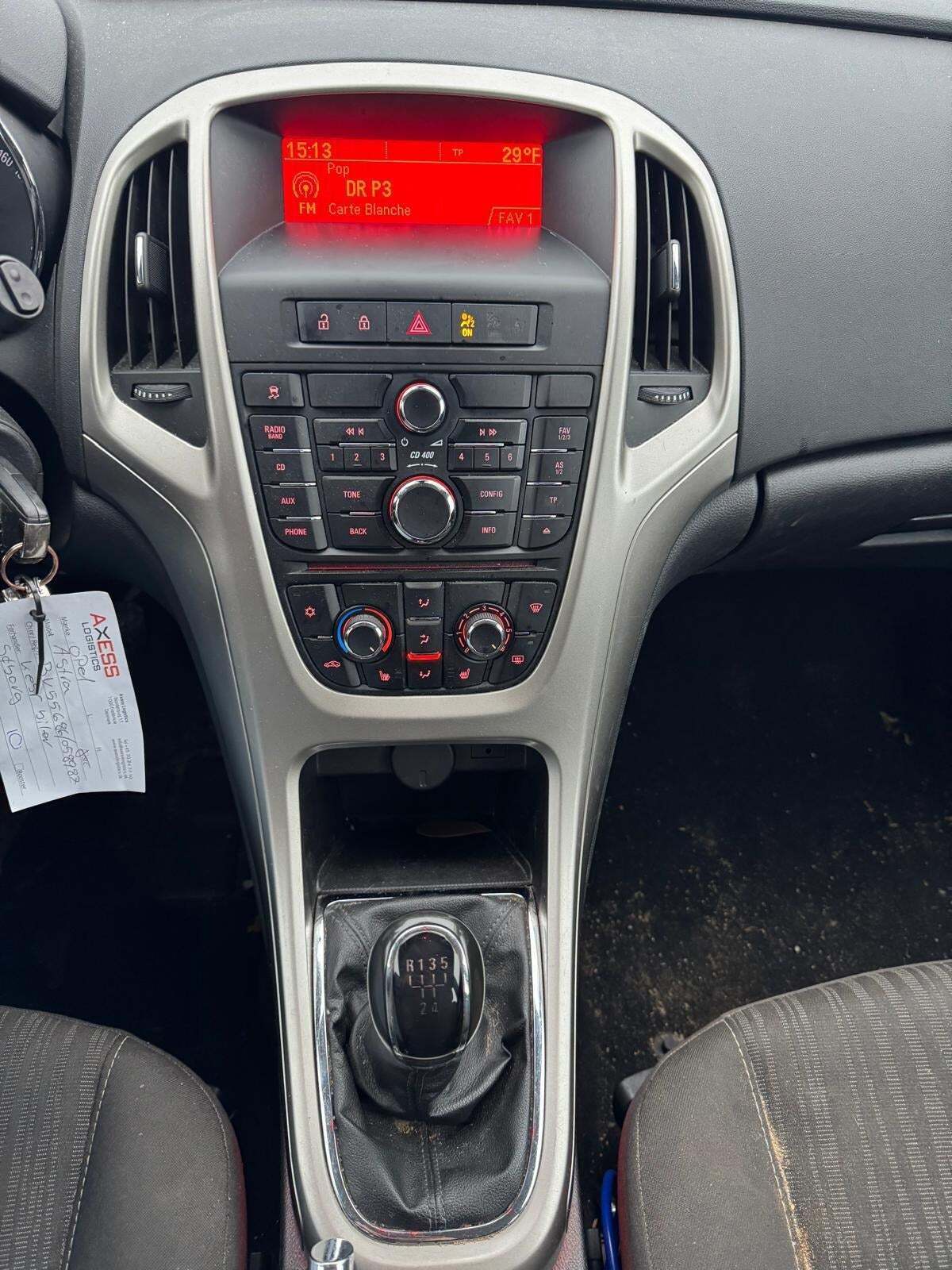 undefined Opel Astra fra 2011