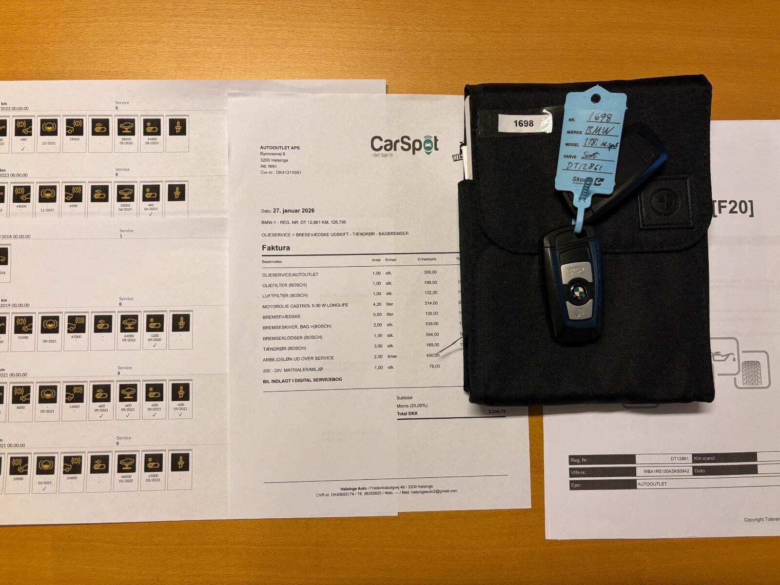 Sort BMW 118i fra 2019