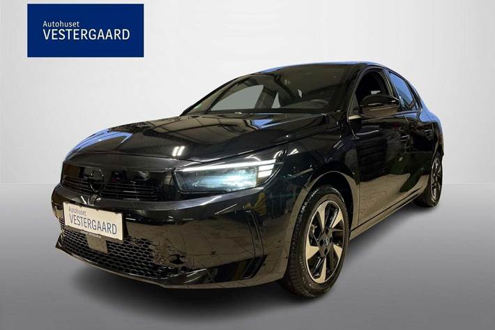 Sort Opel Corsa-e fra 2024 set udefra