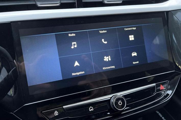 Sort Opel Corsa-e fra 2024