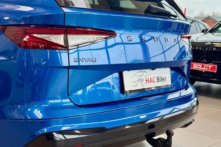 Blå Skoda Enyaq fra 2026