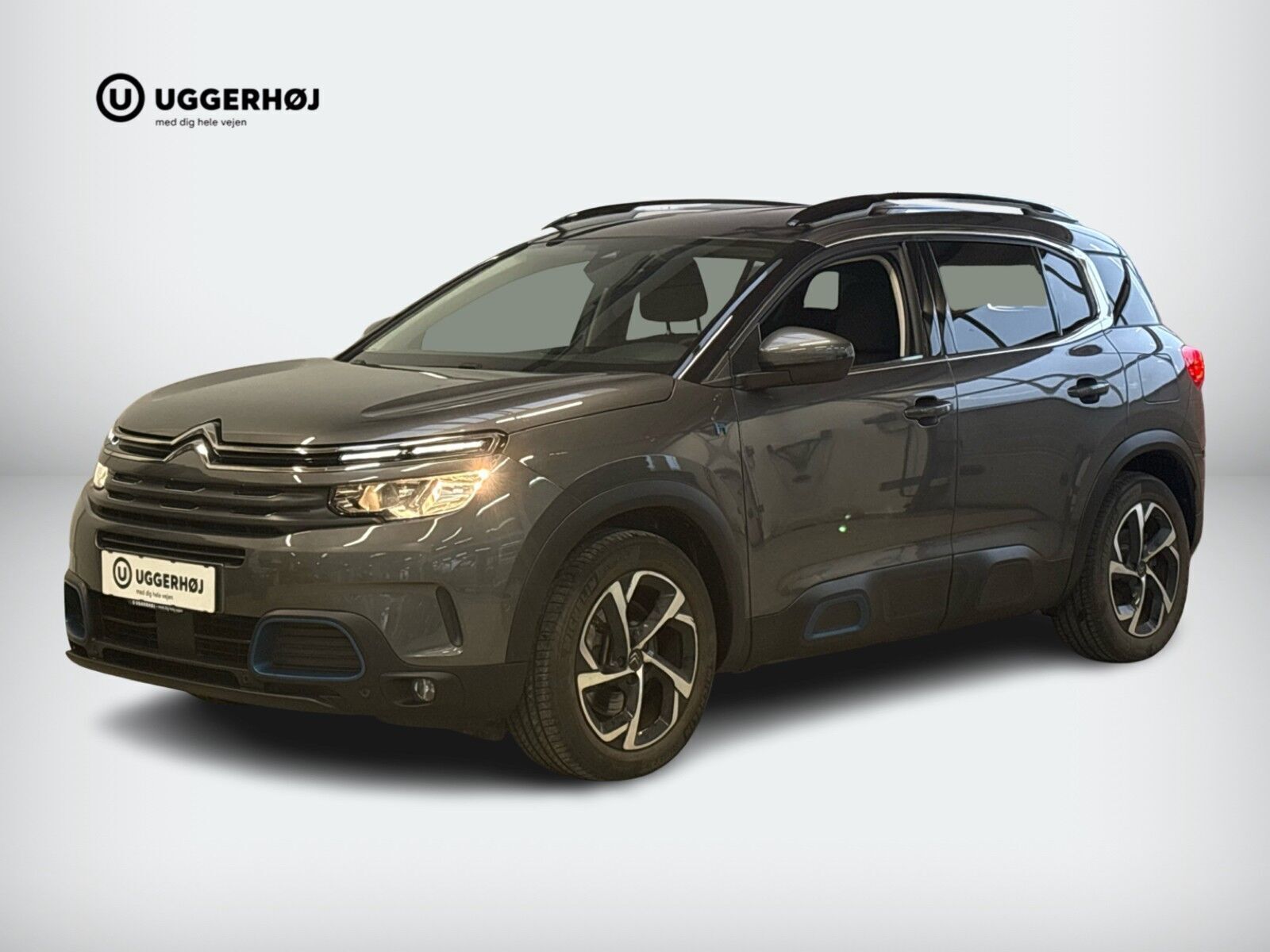 Grå Citroën C5 Aircross fra 2020 set udefra