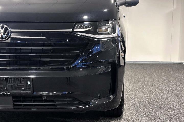 Sort VW e-Caravelle fra 2026