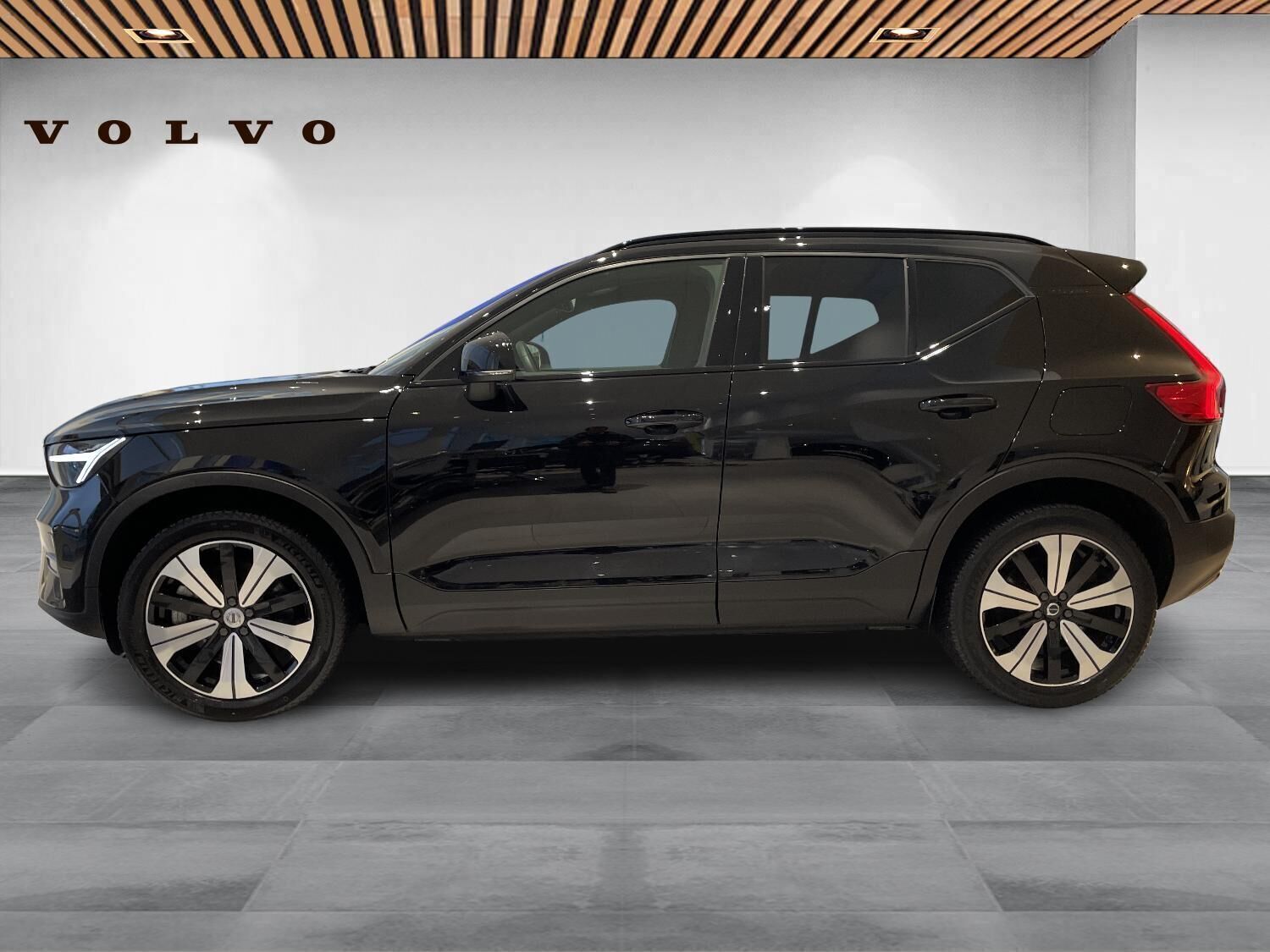 Volvo XC40 P6 Recharge Plus 231HK 5d Aut.