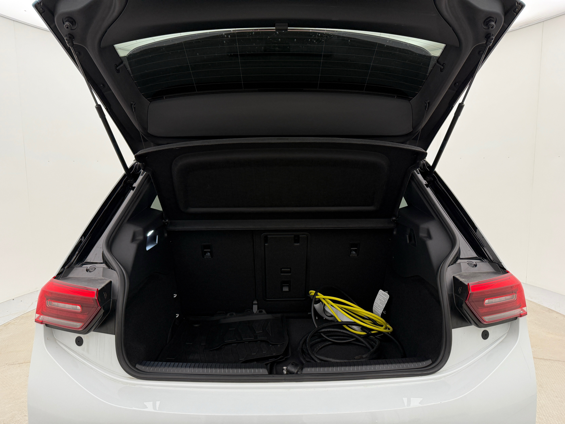 Hvid VW ID.3 fra 2021