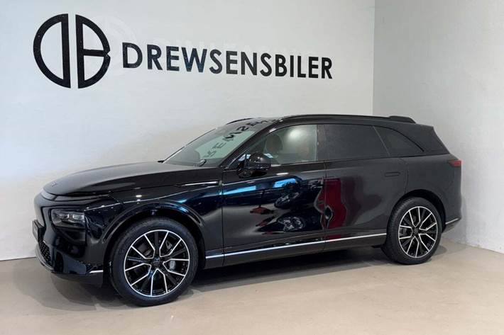 Sort Xpeng G9 fra 2024