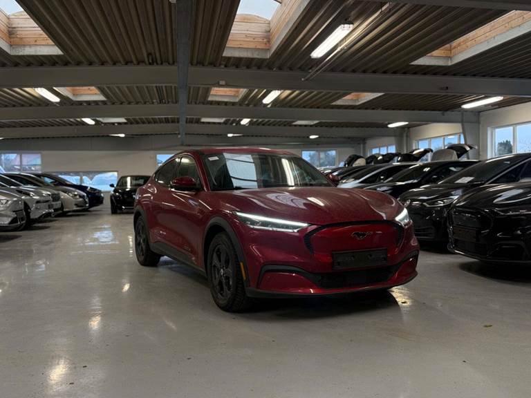 Ford Mustang Mach-E 88 Extended Range