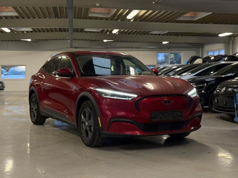 Ford Mustang Mach-E 88 Extended Range