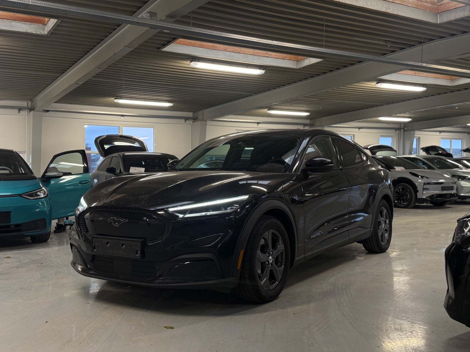 Ford Mustang Mach-E 88 Extended Range