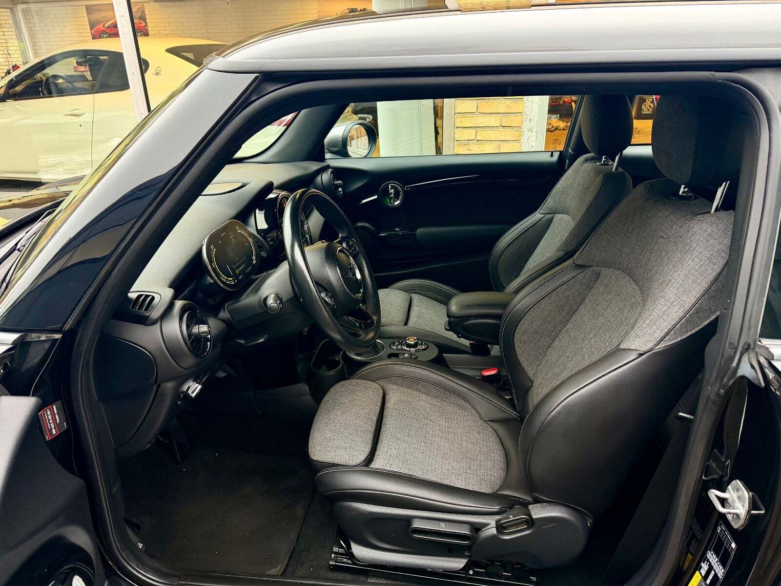 Mini Cooper SE Experience