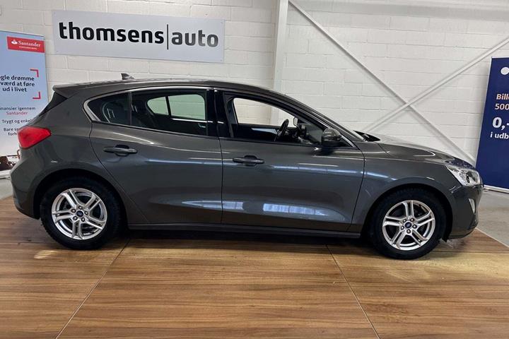 Grå Ford Focus fra 2020