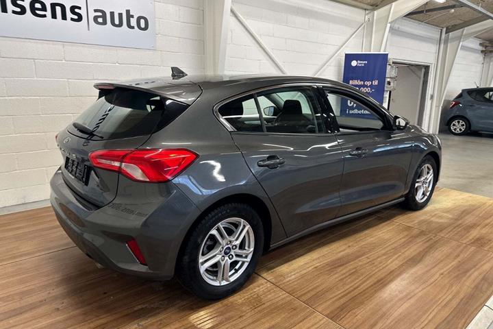 Grå Ford Focus fra 2020