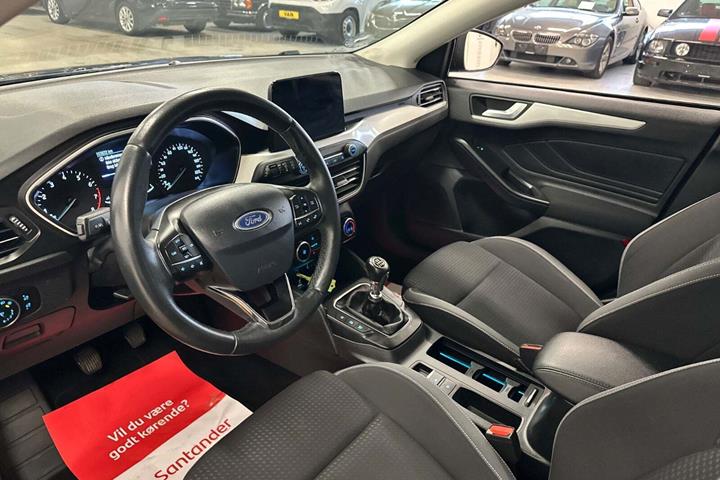 Grå Ford Focus fra 2020