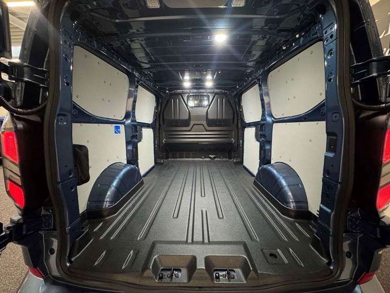 Ford Transit Custom 300 L1 2,0 EcoBlue Limited