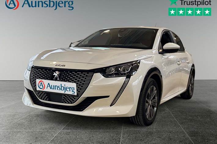 Hvid Peugeot e-208 fra 2021 set udefra