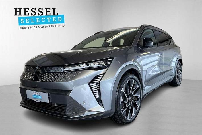 Grå Renault Scenic E-Tech fra 2024 set udefra