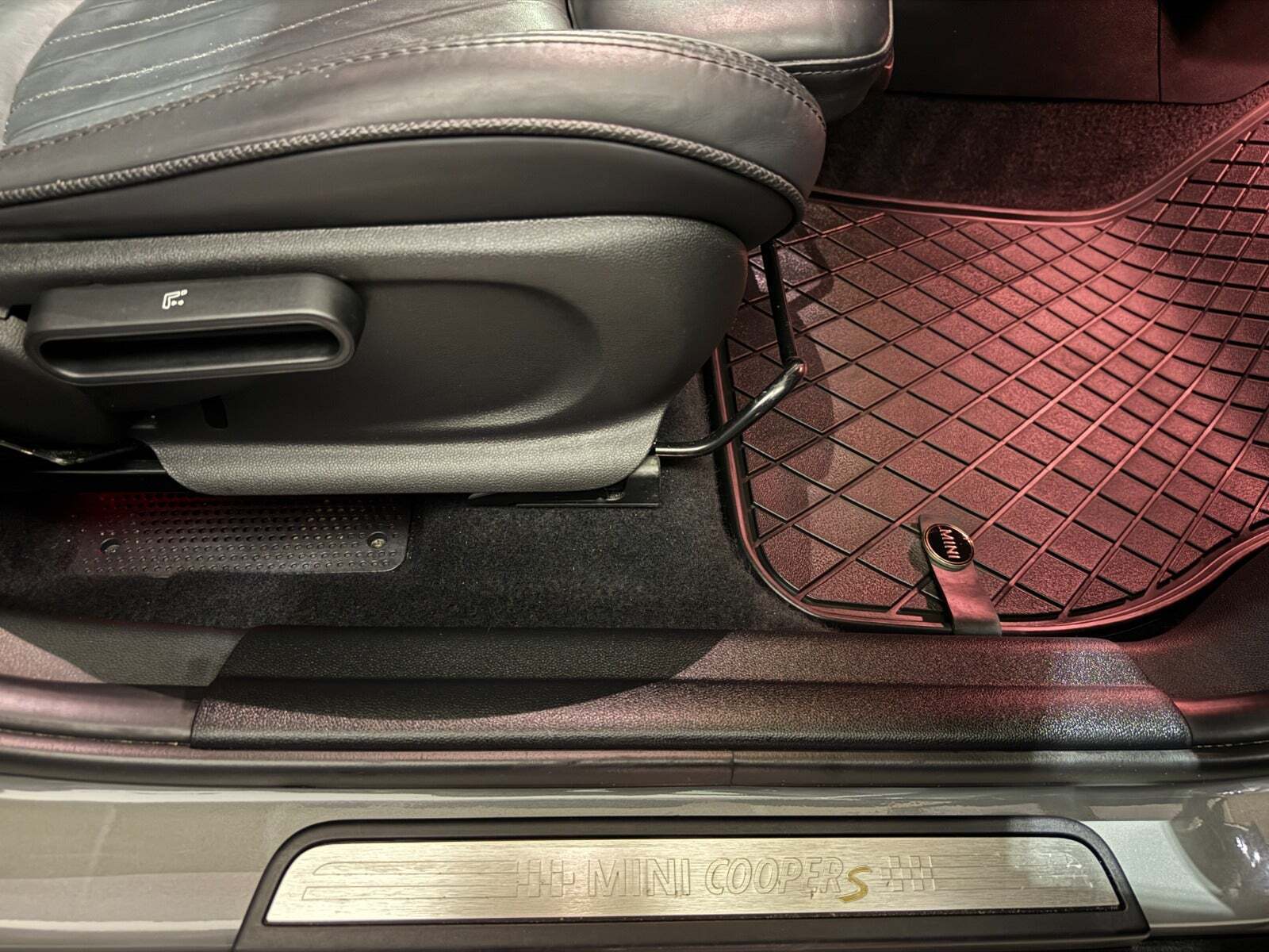 undefined Mini Countryman Cooper SE fra 2019 set indefra