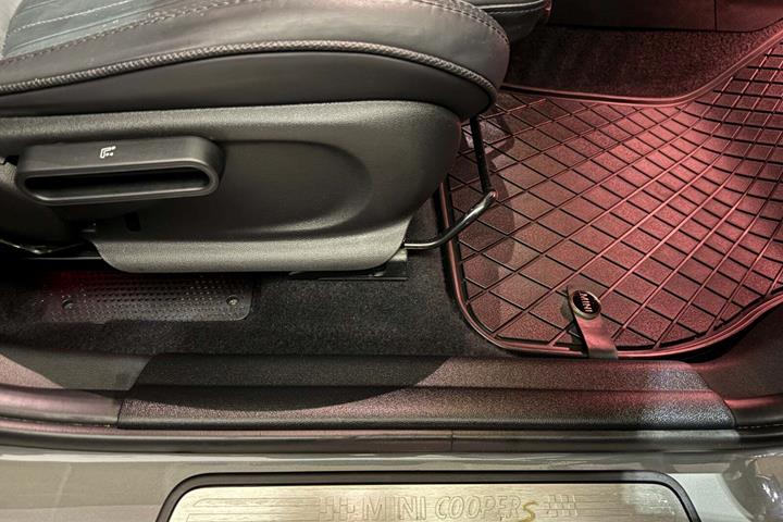 undefined Mini Countryman Cooper SE fra 2019 set indefra