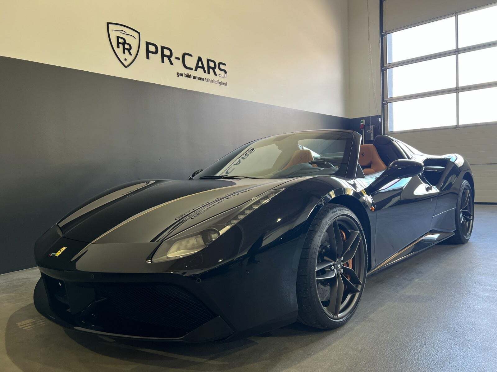undefined Ferrari 488 Spider fra 2016 set udefra