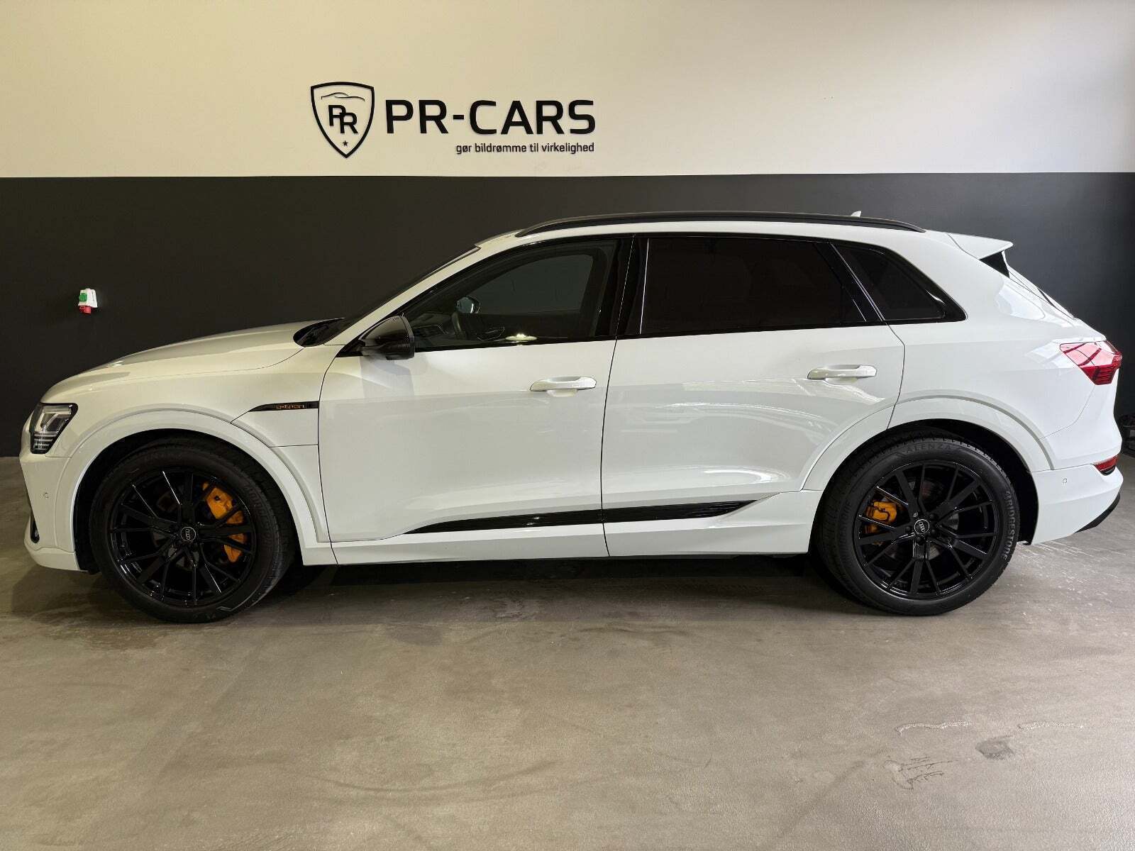 Audi e-tron 55 S-line quattro