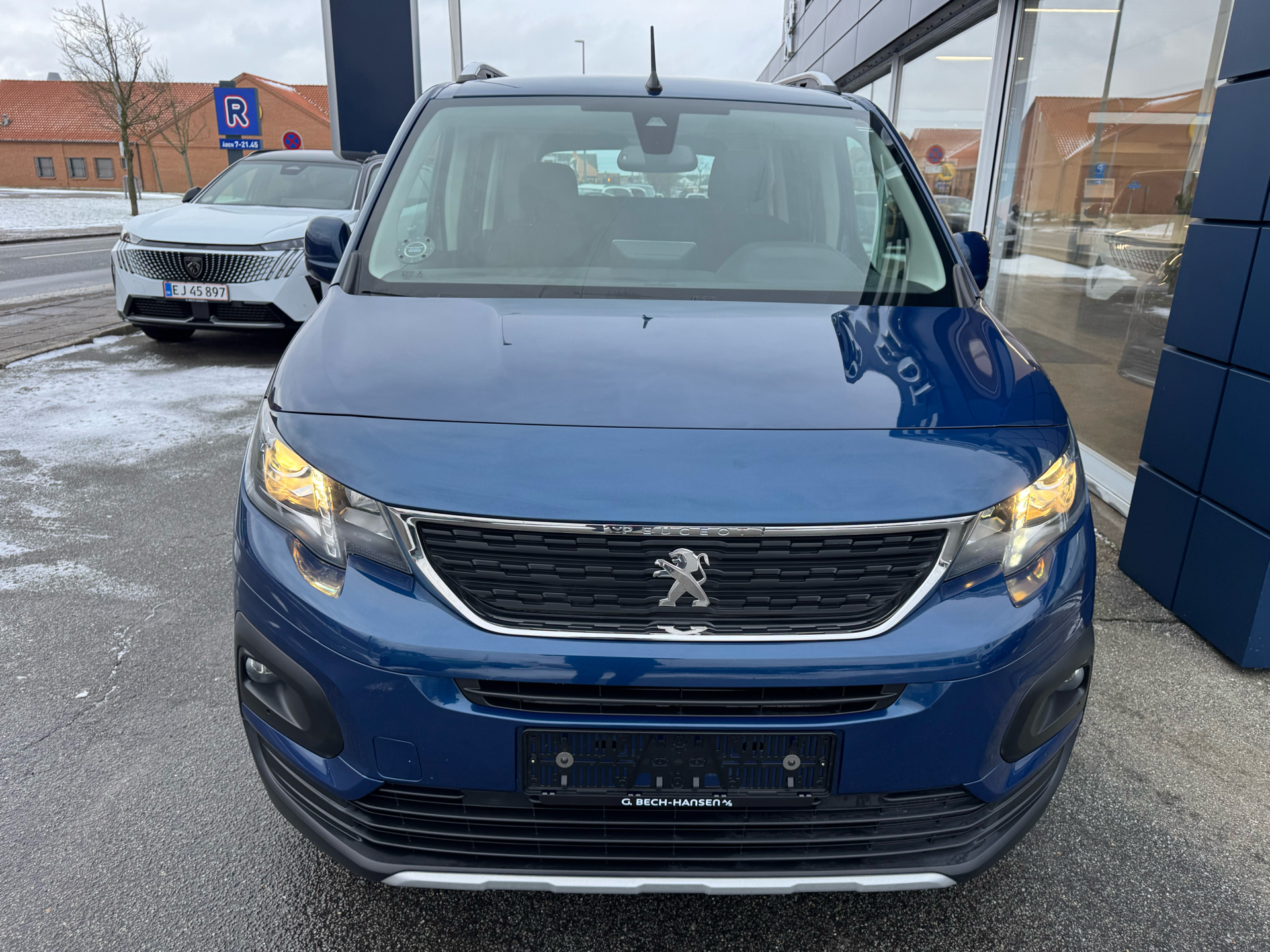 Peugeot Rifter 1,5 L1 BlueHDi Allure 130HK 6g