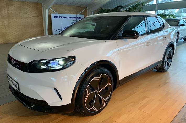 Hvid Ford Capri fra 2025