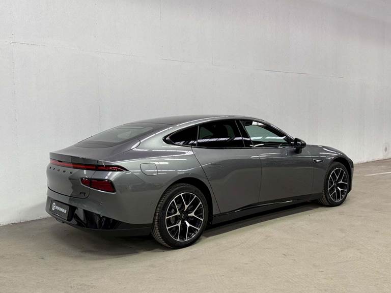 Xpeng P7 Performance