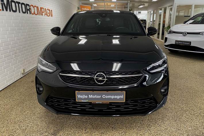 Sort Opel Corsa-e fra 2023