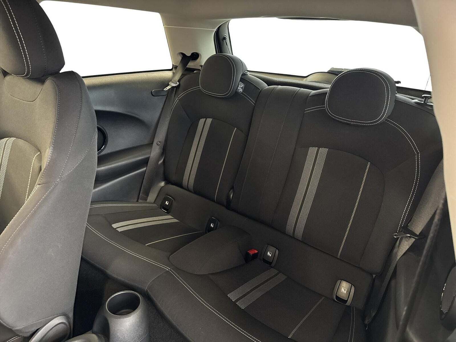 Mini Cooper SE Classic Trim