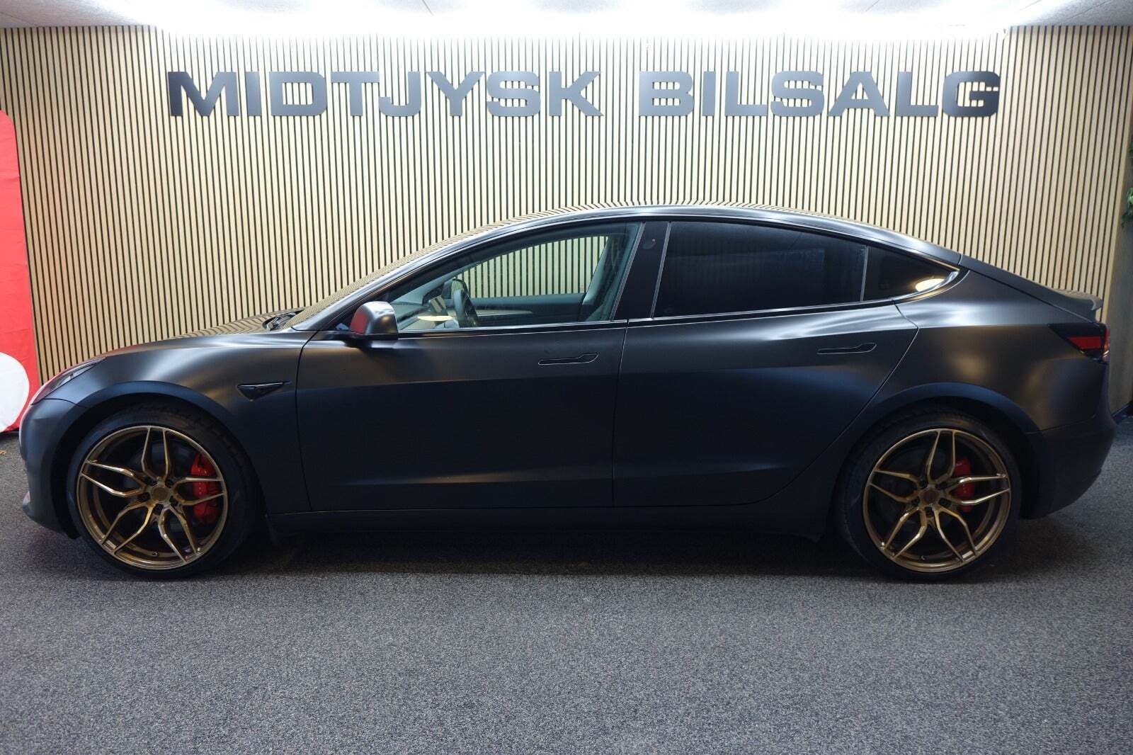 Tesla Model 3 Performance AWD