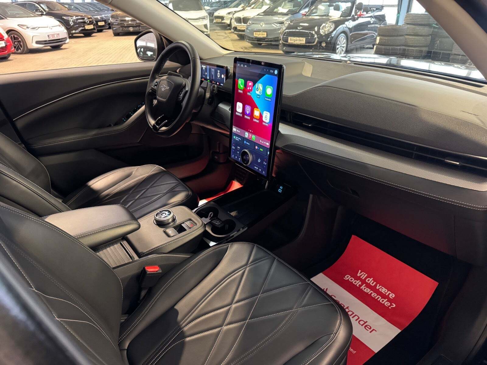 Sort Ford Mustang Mach-E fra 2023