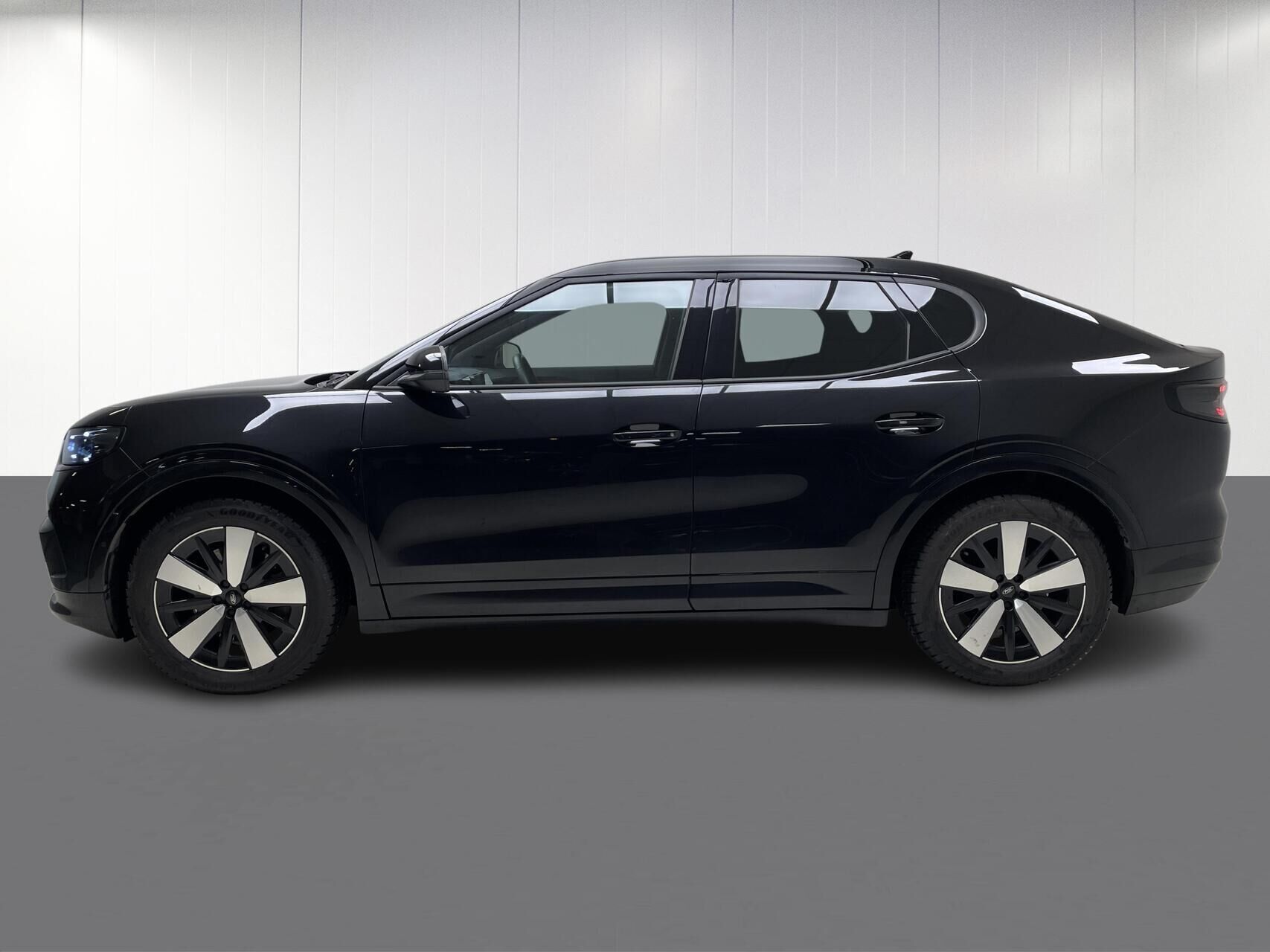 Ford Capri EL UR Premium 286HK 5d Aut.