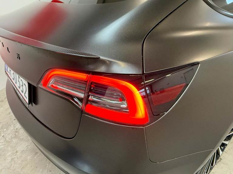 Tesla Model 3 Performance AWD