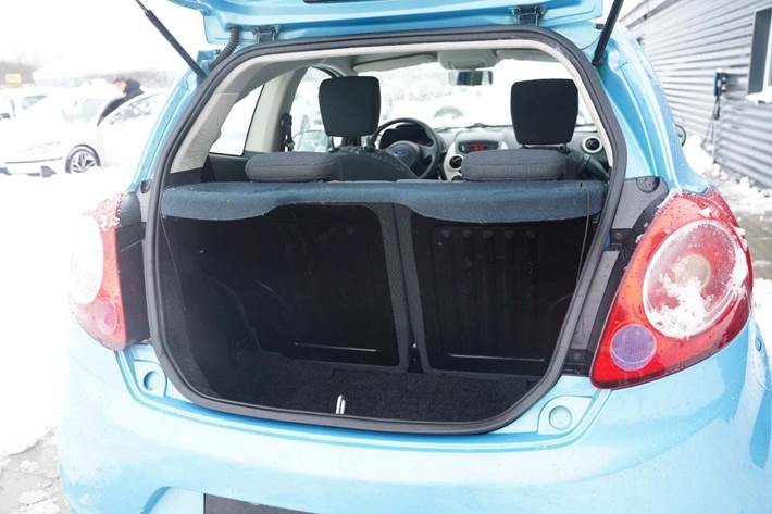 Blå Ford Ka fra 2010