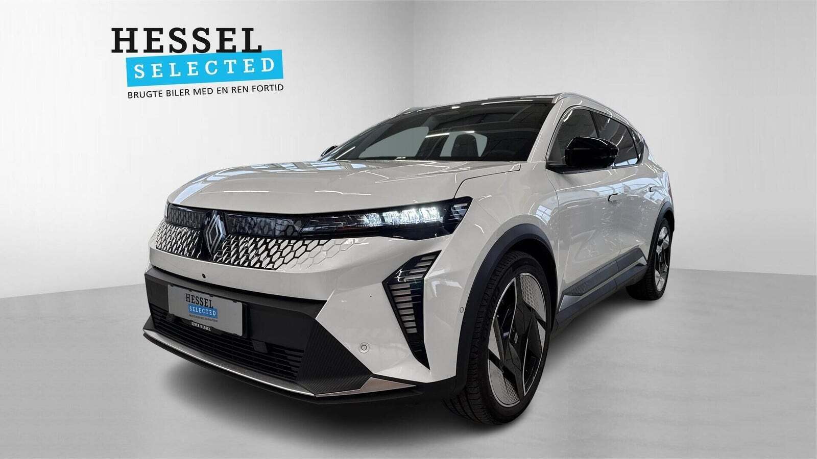 Renault Scenic E-Tech 87 Iconic