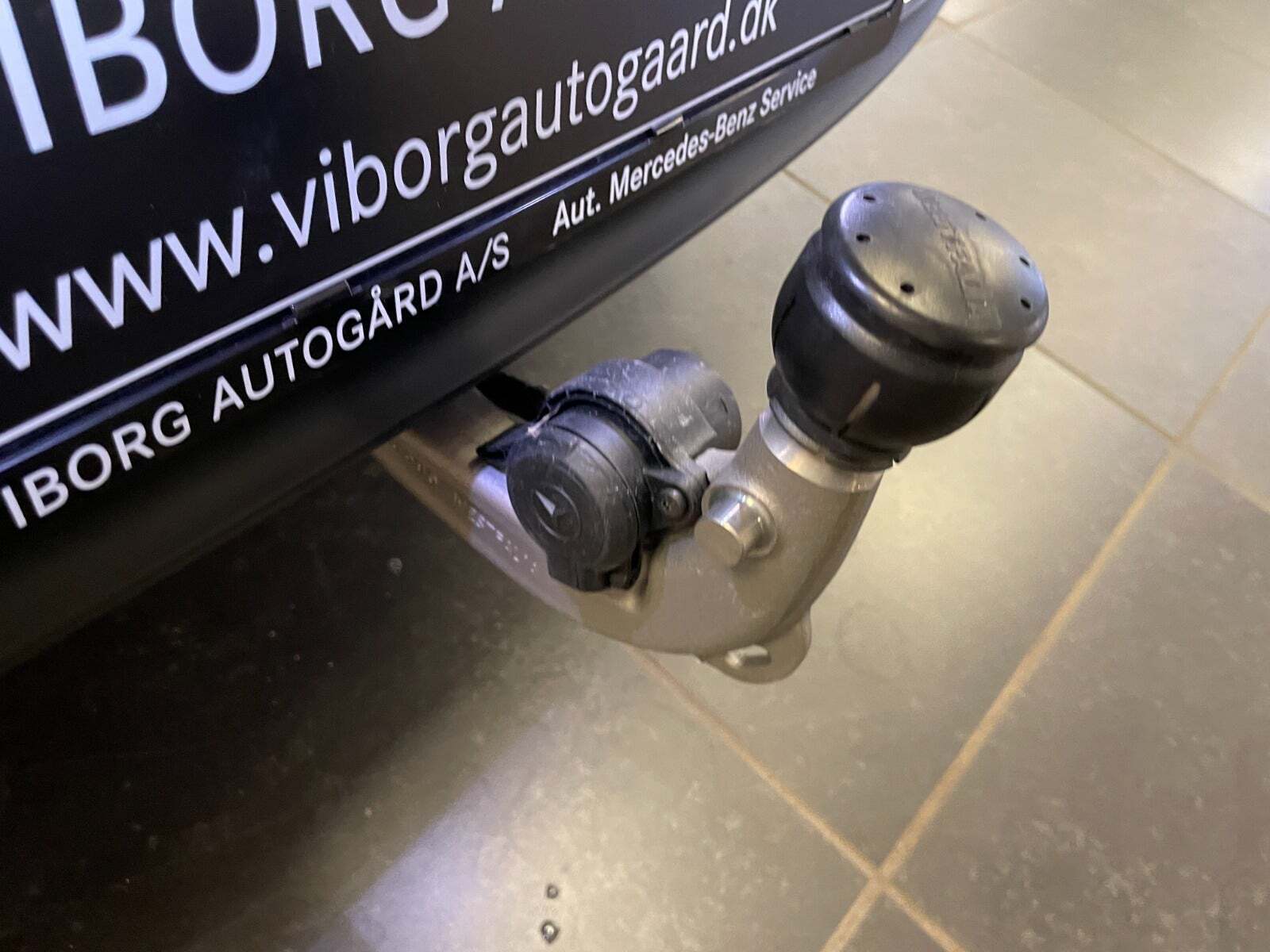 Grå Mercedes EQA250+ fra 2025