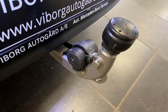 Grå Mercedes EQA250+ fra 2025