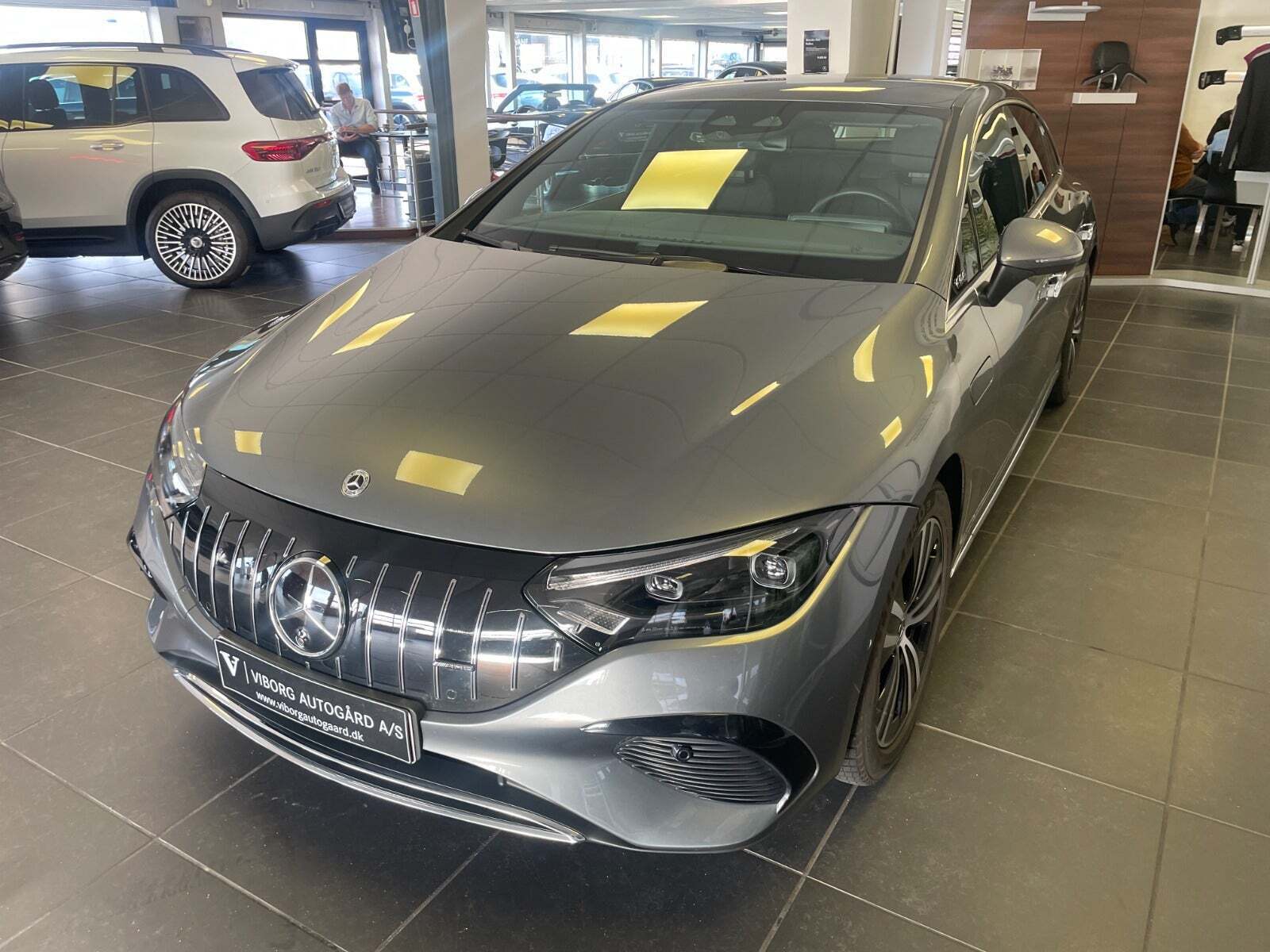 Mercedes EQE350 Avantgarde