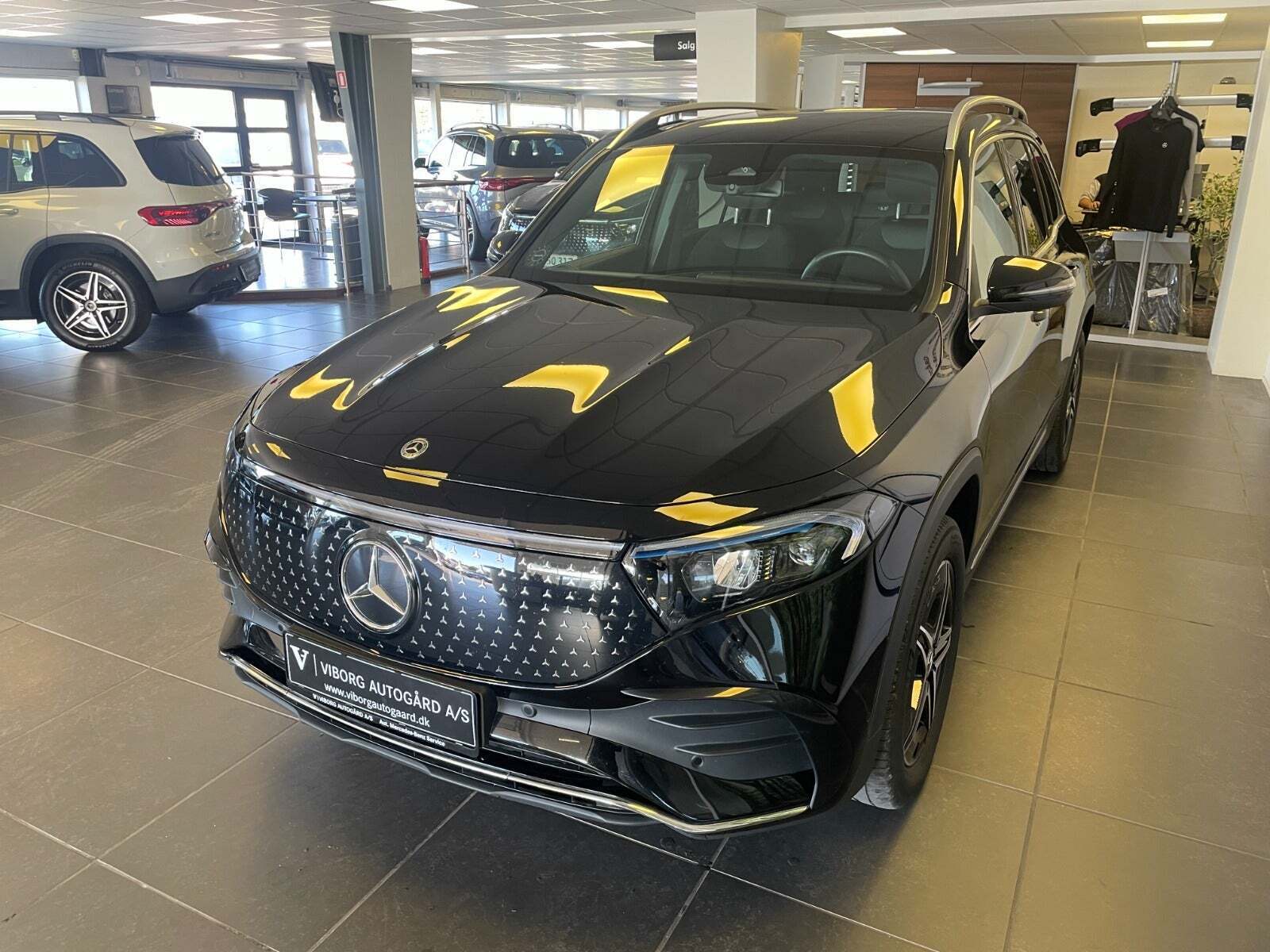 Mercedes EQB250+ AMG Line