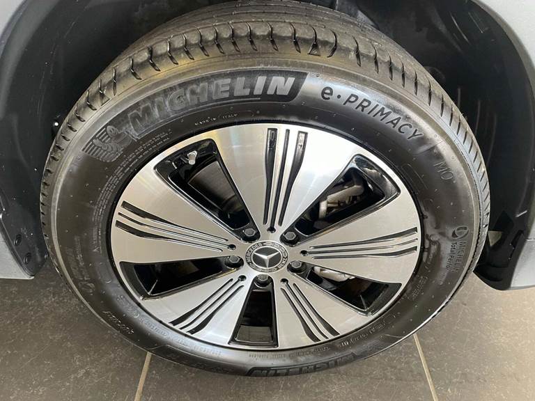 Mercedes EQB300 Progressive 4Matic