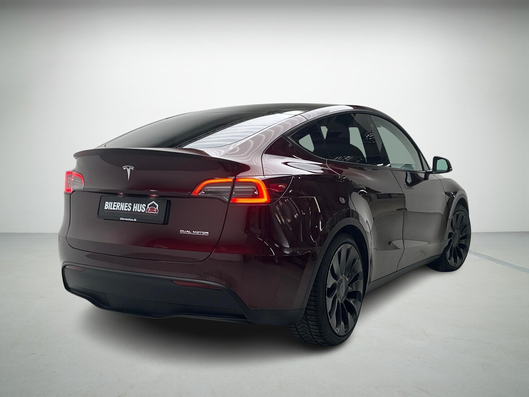 Tesla Model Y EL Performance AWD 534HK 5d Aut.