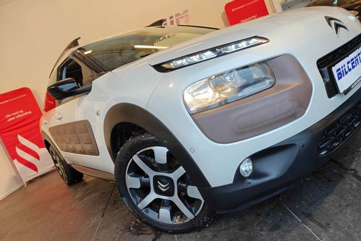 Hvid Citroën C4 Cactus fra 2015