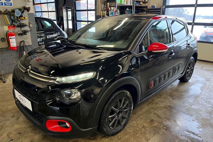 Sort Citroën C3 fra 2020 set udefra