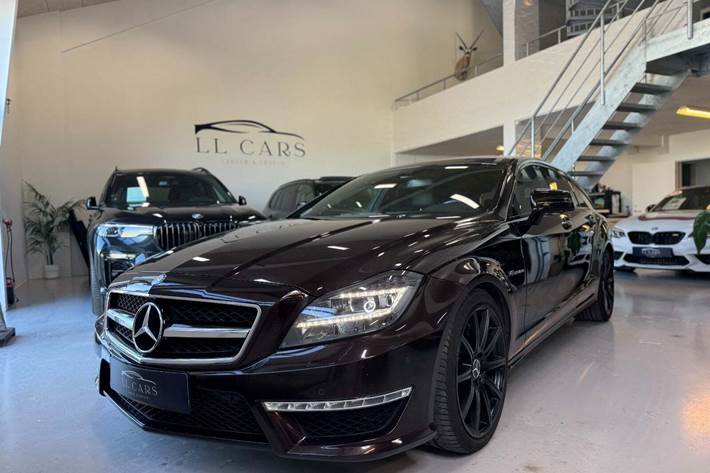 Brun Mercedes CLS63 fra 2013 set udefra