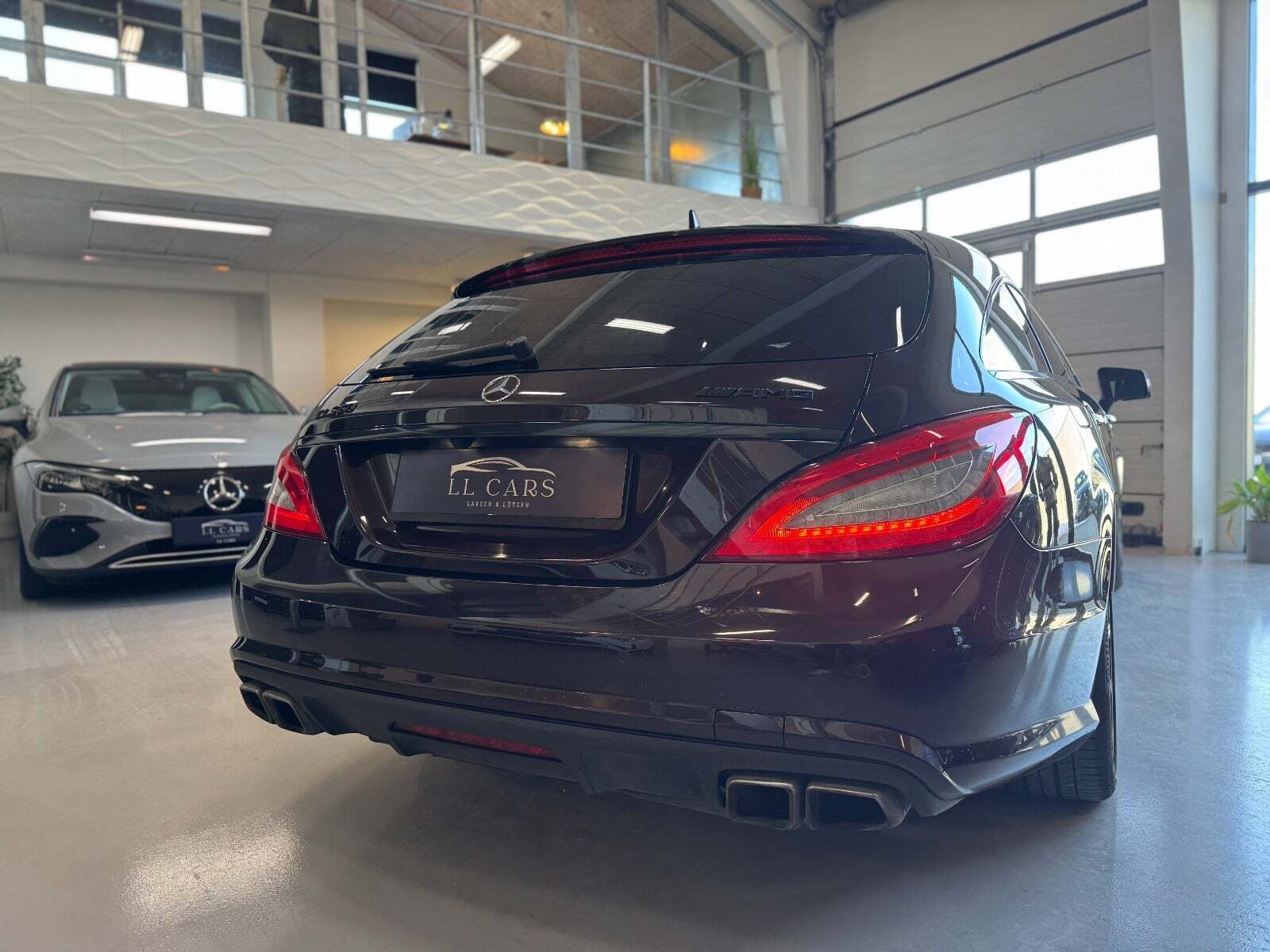 Brun Mercedes CLS63 fra 2013
