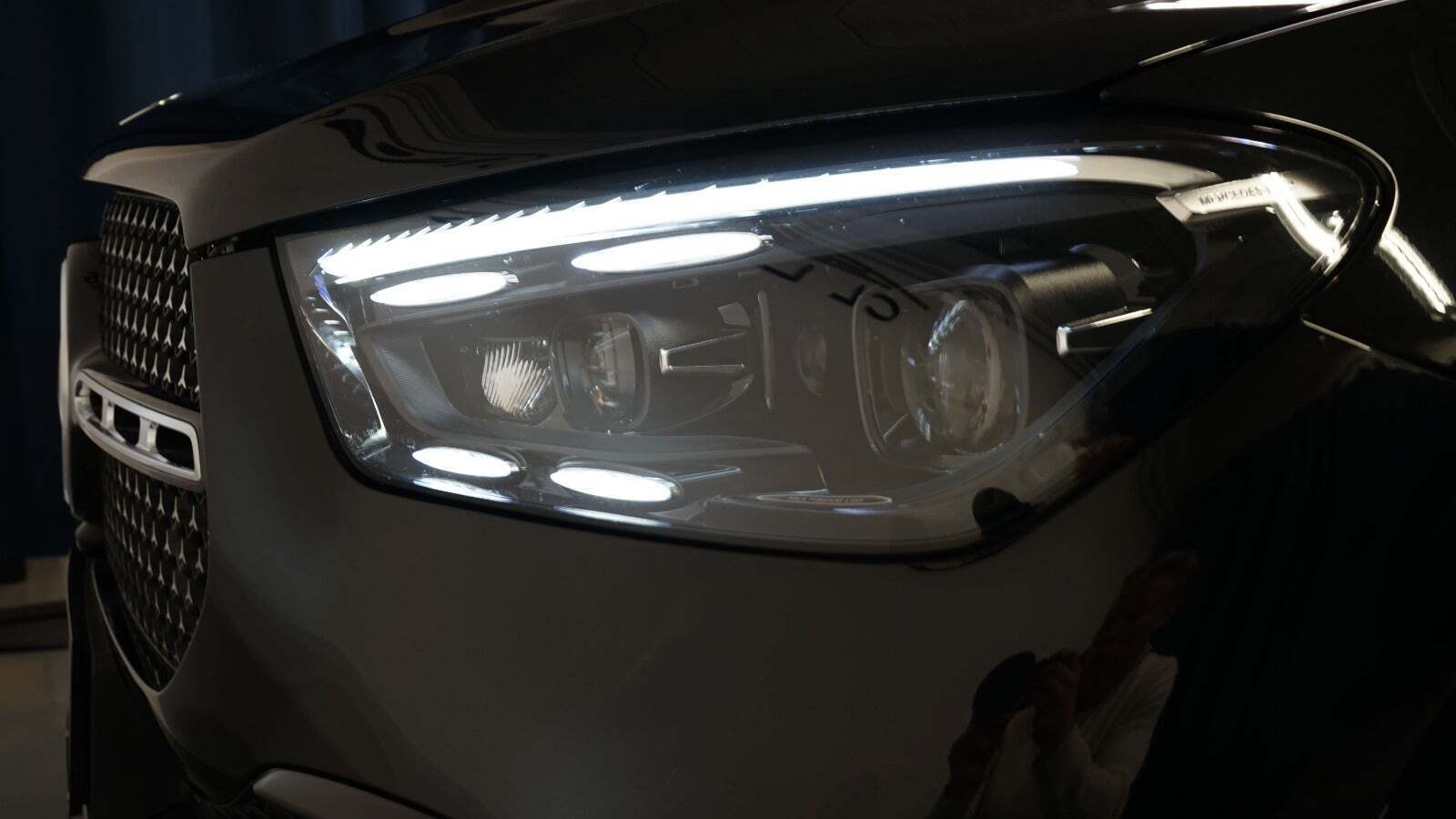 Sort Mercedes GLE350 de fra 2024