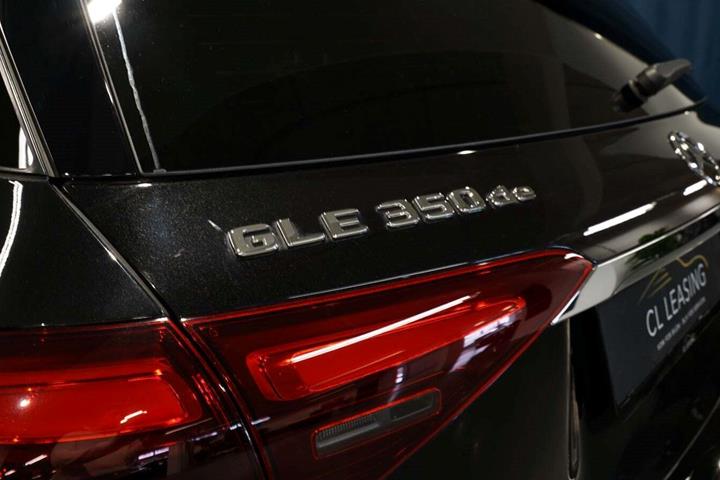 Sort Mercedes GLE350 de fra 2024